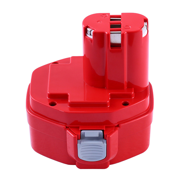 Technical and Safety Risks of Using Non-Genuine Chargers in Professional Operations